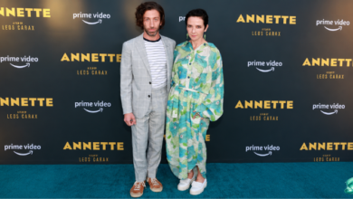 simon helberg wife